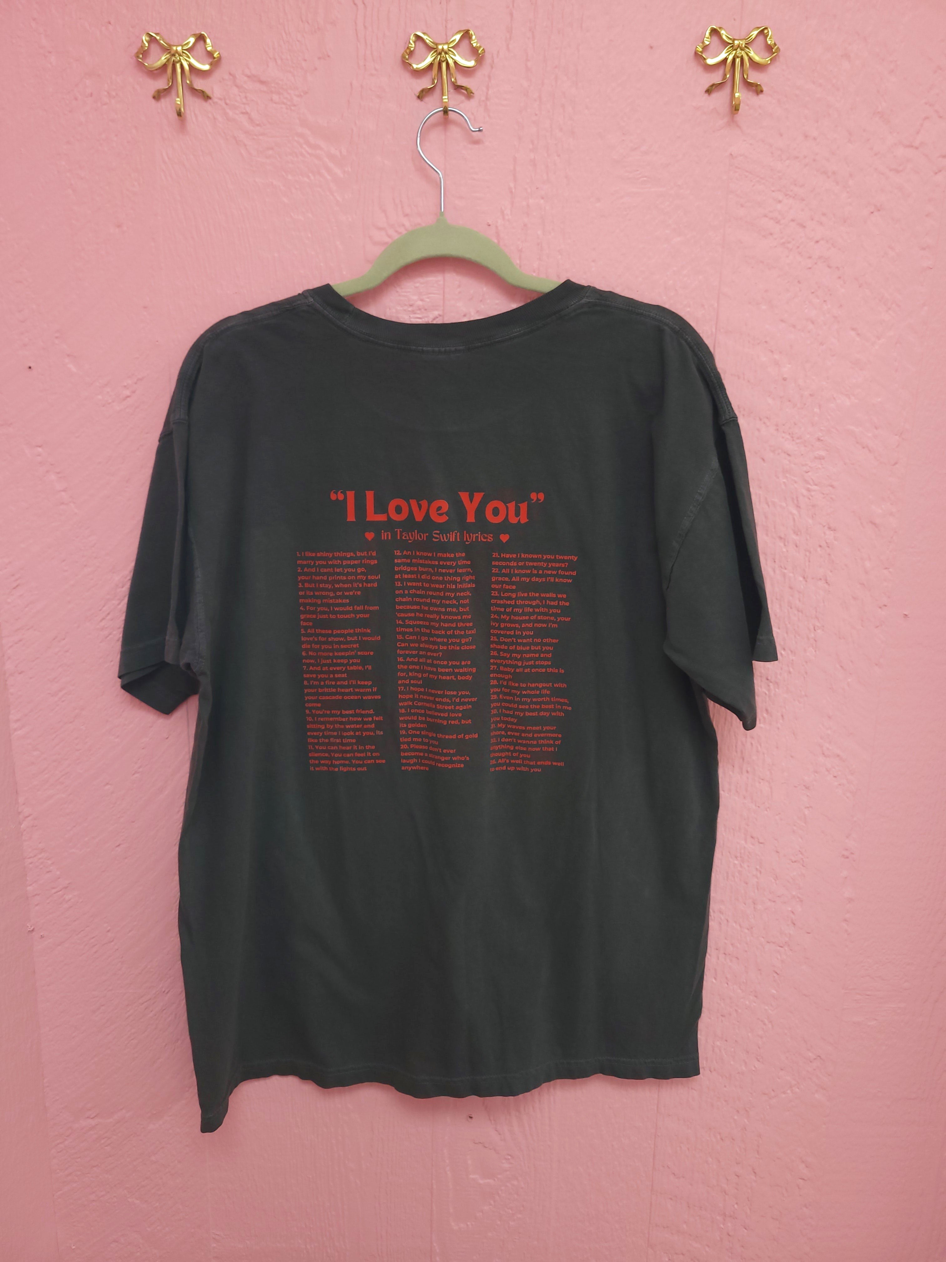 "1989 Front Pocket & Ways to say I love you" 2-Sided Shirt